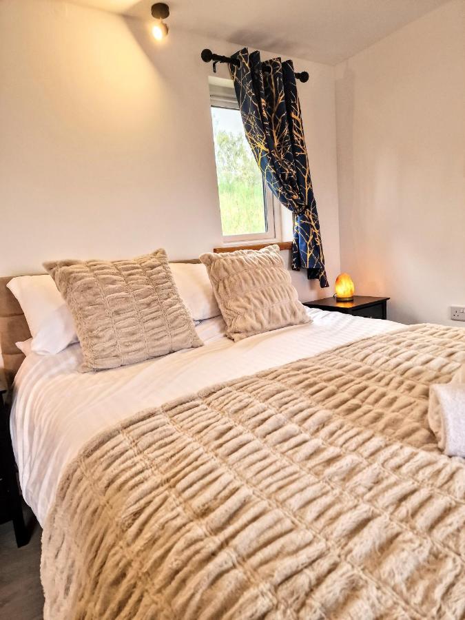 Blairgowrie and Rattray Kaoglen Fallow Pod - Luxury - Hot Tub - Pet Friendly מראה חיצוני תמונה