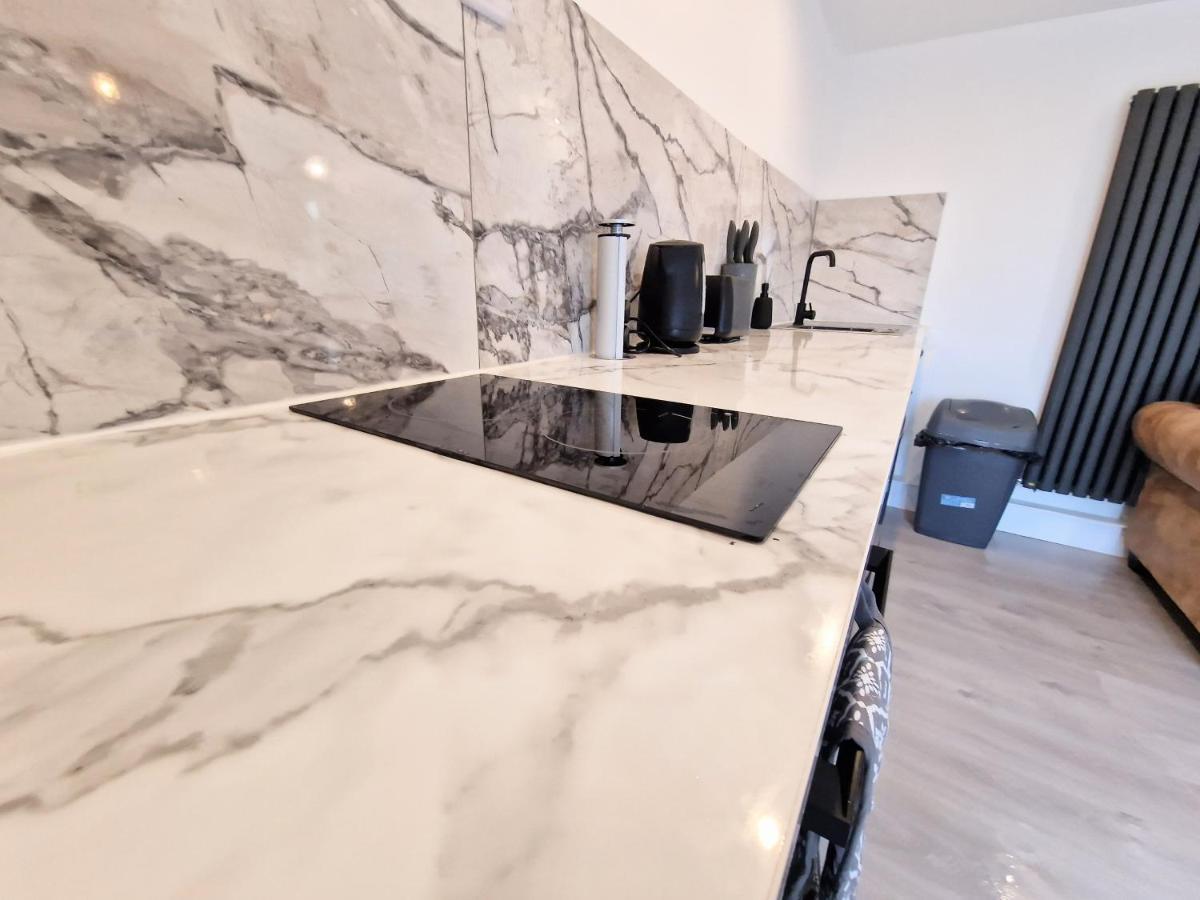 Blairgowrie and Rattray Kaoglen Fallow Pod - Luxury - Hot Tub - Pet Friendly מראה חיצוני תמונה